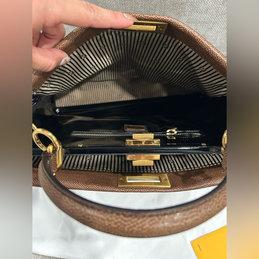 Fendi Peekaboo Bag - Picture 3 of 9